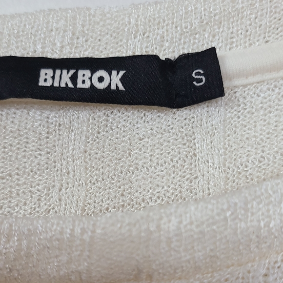 BIKBOK Cream Sweater With Bell Sleeve and Elastic Waist Bell Bottom Size Small - Picture 4 of 9